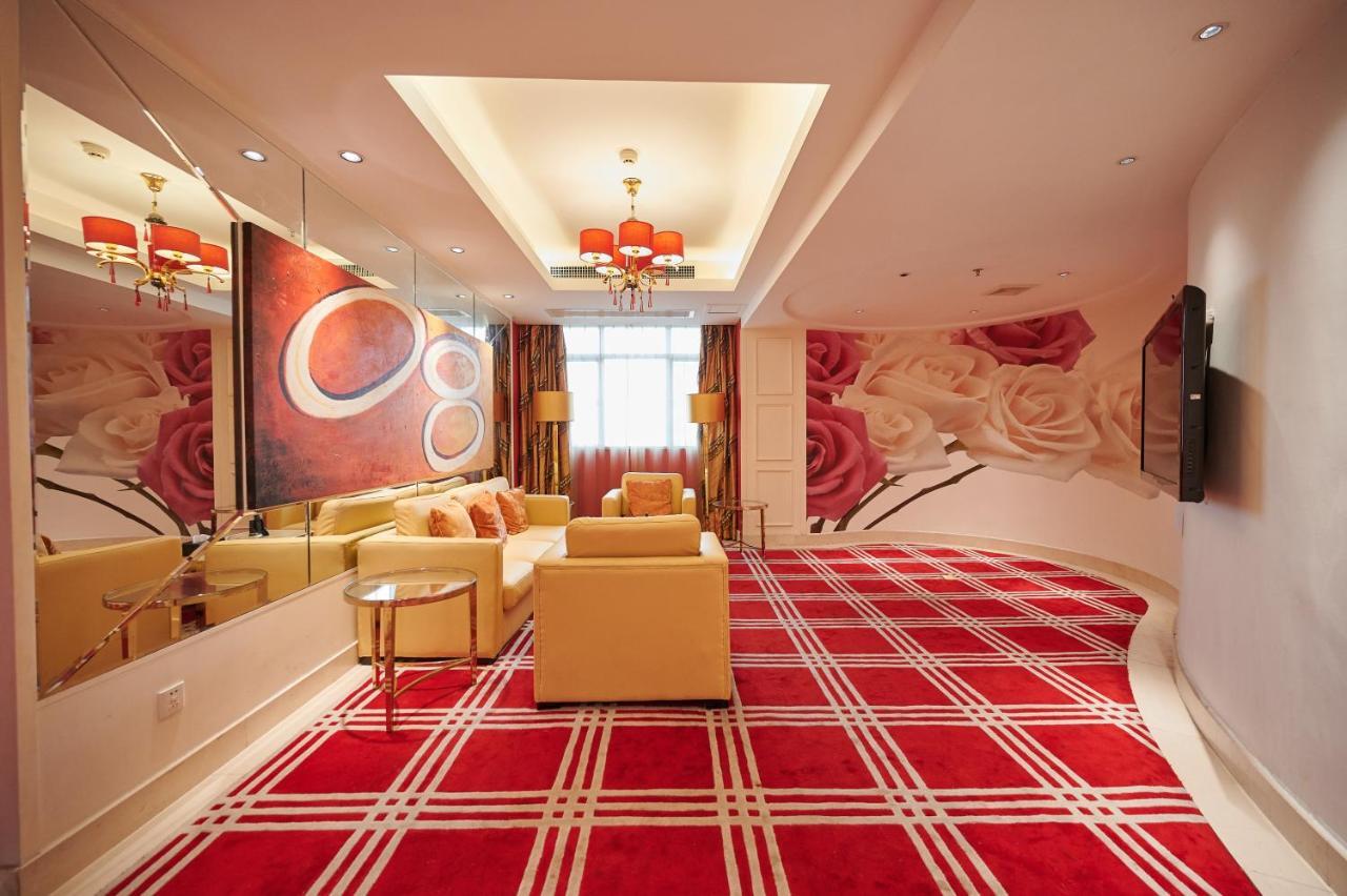 Foshan Jinlai Holiday Hotel Exterior photo