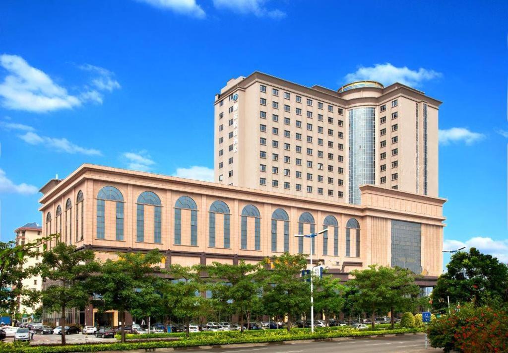 Foshan Jinlai Holiday Hotel Exterior photo