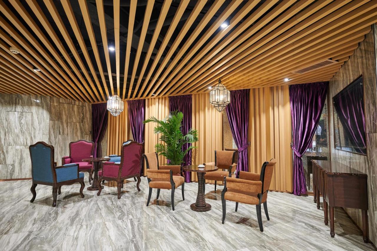 Foshan Jinlai Holiday Hotel Exterior photo